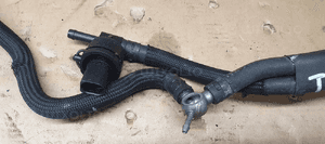 Rurka przewód paliwa czujnik VW Touareg 3.0 TDI 038906081B 059130300BN 2
