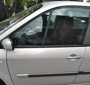 Renault Scenic II 2 drzwi przod przednie prawe NV632 2