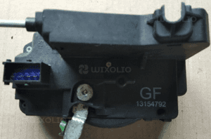 Opel Meriva A zamek drzwi przod przednich prawy GF 13154792 2