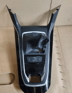 Ramka tunelu środkowego chrom peugeot 308 T9 98088086XU 1