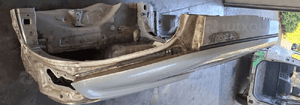 Toyota Avensis T25 kombi blotnik tył tylny prawy lewy 6