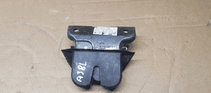 Zamek klapy bagażnika Audi A3 8L 8L0827505G 1