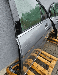 Mercedes c klasa W204 sedan drzwi tyl tylne lewe prawe C792 oryginał lakier 4