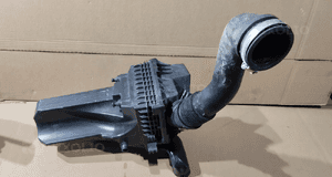 Obudowa filtra powietrza ford fiesta MK7 b-max 1.0 ecoboost C1B1-9600-AD 1