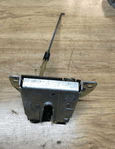 Mercedes ML 163 lift  klapa szyba zamek klapy granatowa 189 antena emblemat 10