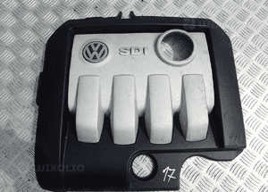 Osłona pokrywa silnika 03G103925BL vw jetta golf 1