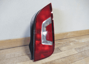 Lampa tył tylna prawa vw up 1S0 2011-2016 2