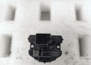 Audi A6 C8 panel / potencjometr radia 8B3919600 3