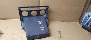 Ramka konsoli dekor panelu nawiewu VW Golf V Plus 5M0820075 4