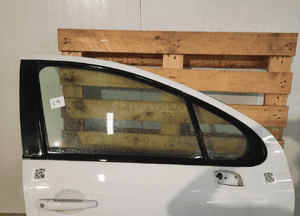 Drzwi prawy przód przednie  peugeot 207 ewpa biały 6