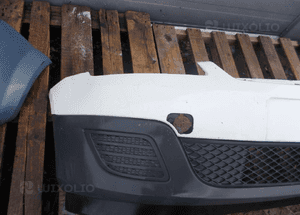 Zderzak przód przedni do ford fiesta MK6 lift kod lakieru N8 2