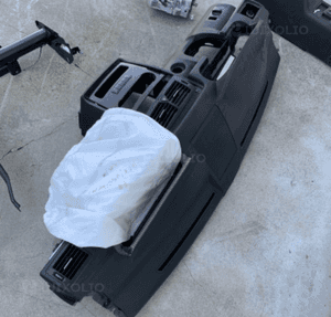 mercedes B 245 deska pulpit konsola air bag pasy 6