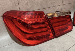Bmw F01 7 lampy kpl tył eu oryginał stan idealny 3