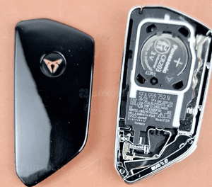 Cupra Formentor Leon KLUCZYK PILOT 5FA959752N 4