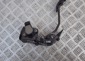 PEDAŁ GAZU TOYOTA COROLLA 2,0 D4D RADOM 2