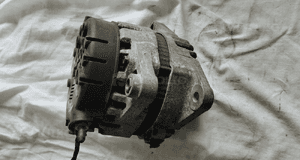 ALTERNATOR KIA HUYNDAI 1.6 1.7 CRDI 37300-2A850 8