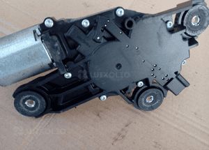 Ford Focus MK2 kombi silniczek wycieraczki tyl 2