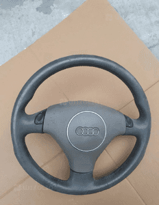 KIEROWNICA PODUSZKA AUDI A6 C5 1