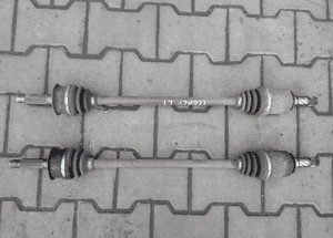 Subaru Legacy IV 2.0 polos tyl tylna prawa lewa 1