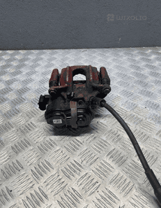 Bmw F30 zacisk elektryczny przód prawy 2