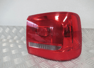 Lampa tylna tył prawa vw touran i lift 2010-2015 3