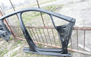 Błotnik prawy tył tylny vw touran iii 5TA 2015- 2