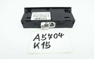 GNIAZDO USB HUB MERCEDES W156 W176 W117 2