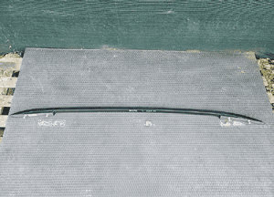 Reling Dachowy 5G9860025B 03C LEWY Czarny Listwa Dachowa VW Golf VII 7 17