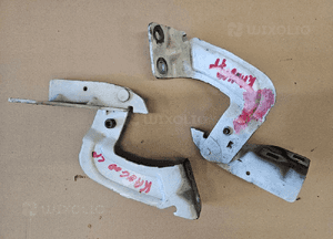 Renault Kangoo I  zawias maski prawy lewy