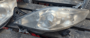 Przod przednia lampa lewa mazda 5 1