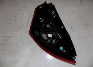Ford fiesta MK7 lift lampa prawa tył led europa 5