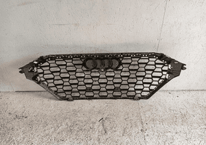 Nowa atrapa gril grill audi RSQ3 rs Q3 83A853651D 2020- 2