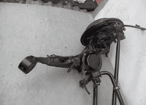 Zawieszenie tylne wahacze toyota RAV4 ii 2WD 6
