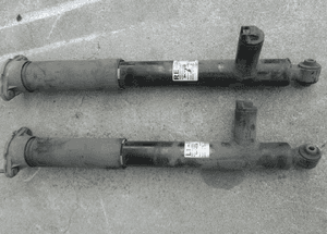 MERCEDES E 207 C 204 amortyzator tył regulowany EDC