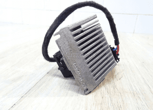 Rezystor dmuchawy audi seat skoda vw 5hl351321-281 2