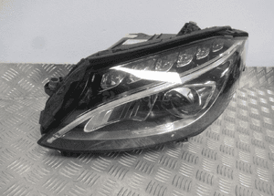 Lampa przód przednia lewa mercedes c-klasa W205  full led 2014- 3