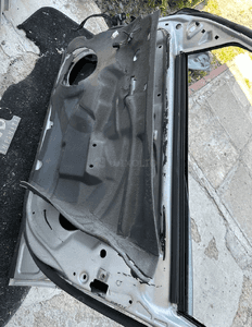 MERCEDES E 211 drzwi prawe przednie przód srebrne lakier 744 szyba zamek klamka avantgarde 38