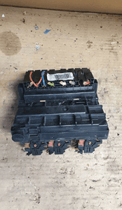 Citroen peugeot moduł sterownik bsm L11 9661087080 5