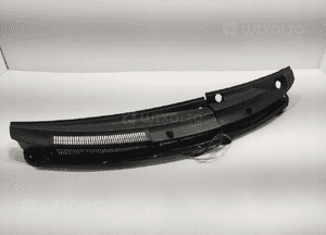 Podszybie górne plastik toyota yaris ii 2006-2012 europa 6