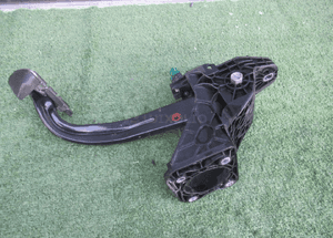 Pedał stopu kia stinger 3.3 V6 benzyna automat 4