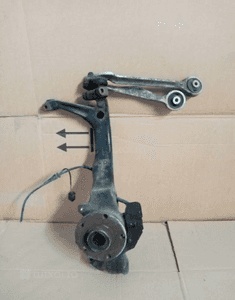 Zwrotnica Audi a4 b5 Passat b5 8d0407258ad