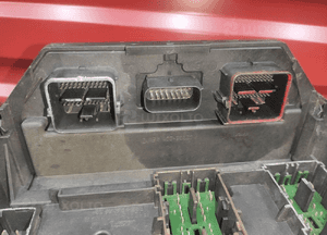 DODGE NITRO 2.8 CRD SKRZYNIA SKRZYNKA BEZPIECZNIKÓW SAM ORYG KAB08C04C6 3