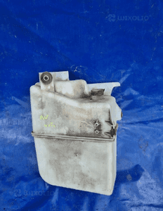 Toyota AVENSIS VERSO 01-06 2.0 vvt-i rezonator 2