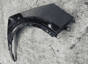 Volvo XC40 błotnik przedni prawy 2