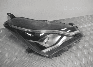Lampa przód przednia prawa toyota yaris iii 3 lift soczewka led 2017-2020 3