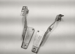 Zawias zawiasy maski lewy prawy komplet kangoo iii 654018491R 654005382R 2