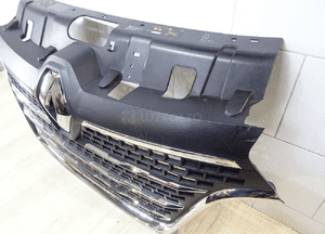 GRILL ZDERZAK PRZÓD MASTER 4 renault 7