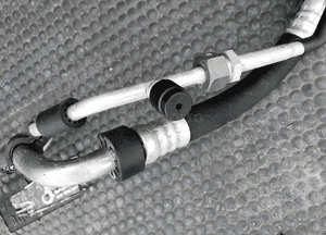 Przewód 8E1260712Q Klimatyzacji Waz Klimy Klima Rurka Europa 1.9 TDI Audi A4 B6 22