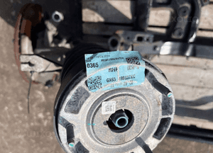 JAGUAR X260 3.0D AMORTYZATOR PIASTA ZWROTNICA PRAWY PRZÓD 6