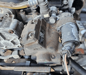 Peugeot 407 Citroen C4 C5 Volvo 2.0 HDI Pompa wtryskowa Simens K06-01 1